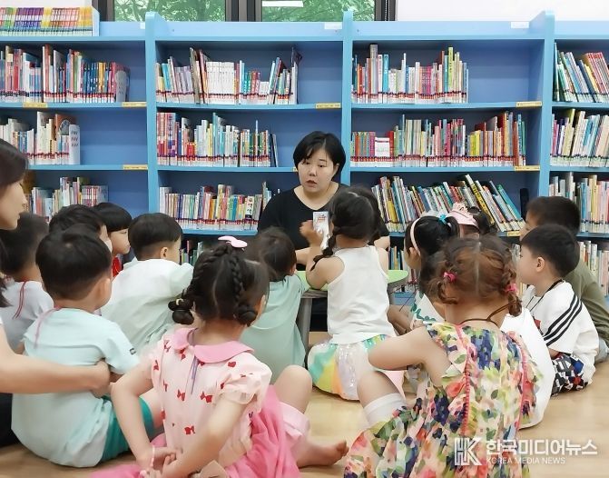 '그림책 지도사'로 새로운 경력 쌓는 평택 주부들