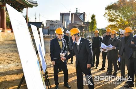 여수시, 현장 간부회의 개최…진남관 재개관 준비 현장 점