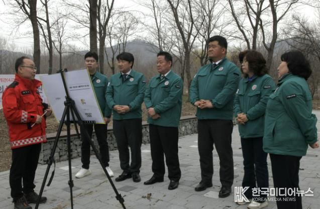 가평군의회 산불취약지역 현장 점검