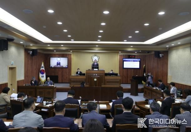 가평군의회, 제330회 임시회 개회