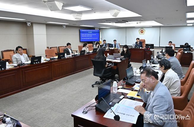 '마약 퇴치를 위한 예방 교육 특별위원회'제2차 회의 개최