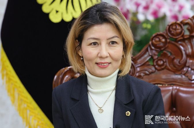 서울시의회 아이수루 의원