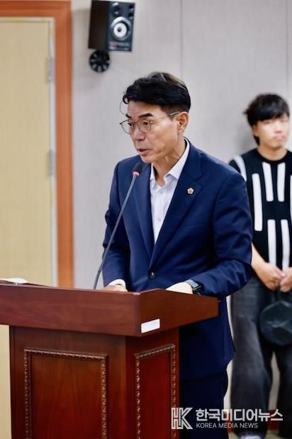 류기준 전라남도의원, ‘수정벌 지원 조례' 제정…시설원예 농가 지원