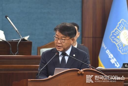 제290회 임시회 1차 본회의 이수현 의원 발언사진