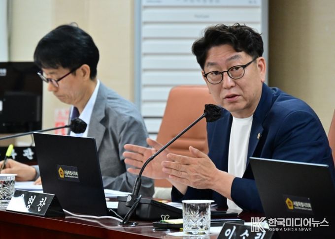 서울시의회 교육위원회 우형찬 의원(더불어민주당, 양천3)