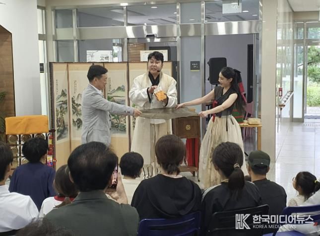 여주시 대신도서관, 전통마술 '조선마술패, 도서관에서 만나다' 성료