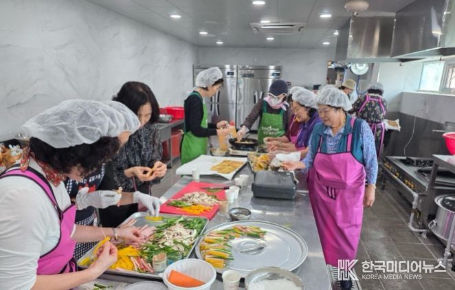 중리동 사랑의 밑반찬 자원봉사단, 추석맞이 명절 음식 전달