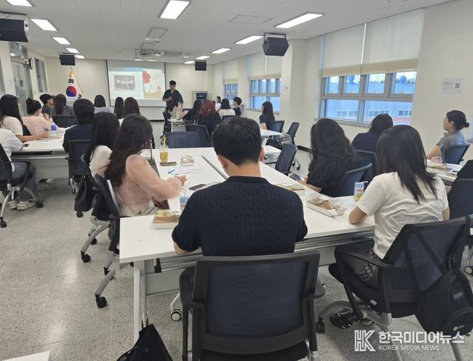 저경력 교직원 대상  ‘성장·극복 수기 집필 프로그램’ 운영