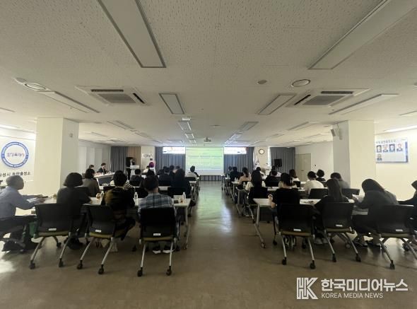 화성특례시가 26일 화성시 정원도시 기본구상 및 정원문화 진흥계획 수립 용역 중간보고회를 개최했다
