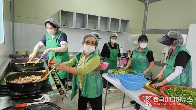 안성시 안성1동 새마을부녀회, 추석 맞이 세 번째 사랑의 반찬 나눔으로 온정 전달