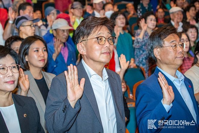 성남시의회, 제29회 노인의 날 기념행사 참석