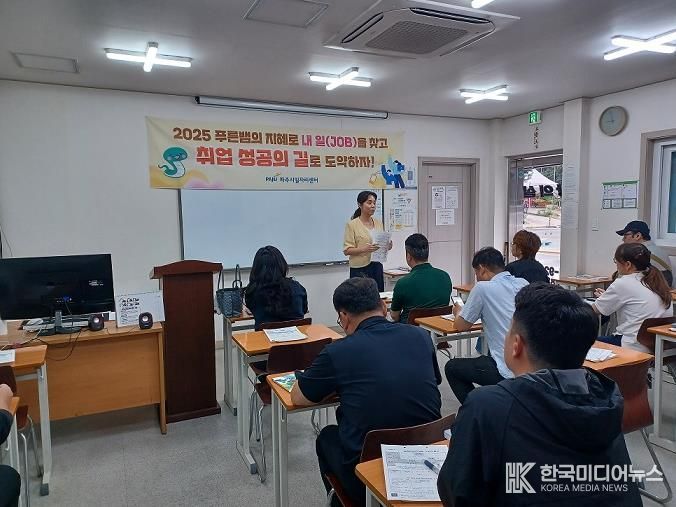 파주시, 중장년층 위한 지게차 운전기능사 과정 운영