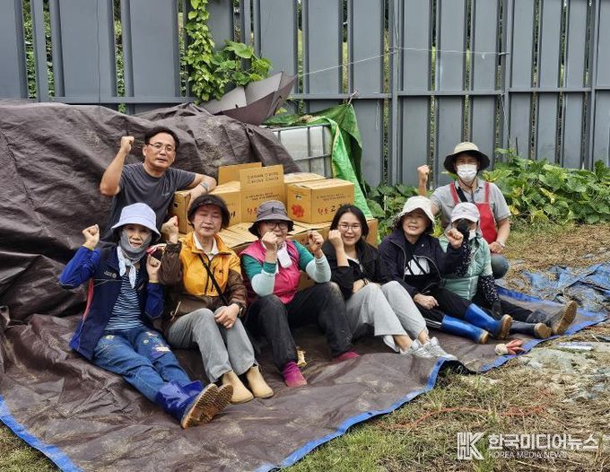 바르게살기운동 평택시 용이동위원회, 사랑의 고구마 수확 및 나눔 행사 펼쳐