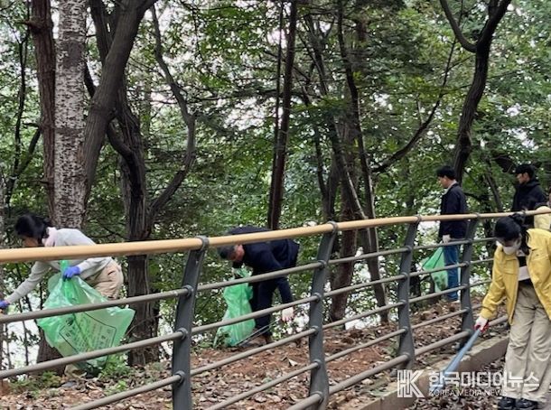 익산시, 신흥저수지 둘레길 환경정화