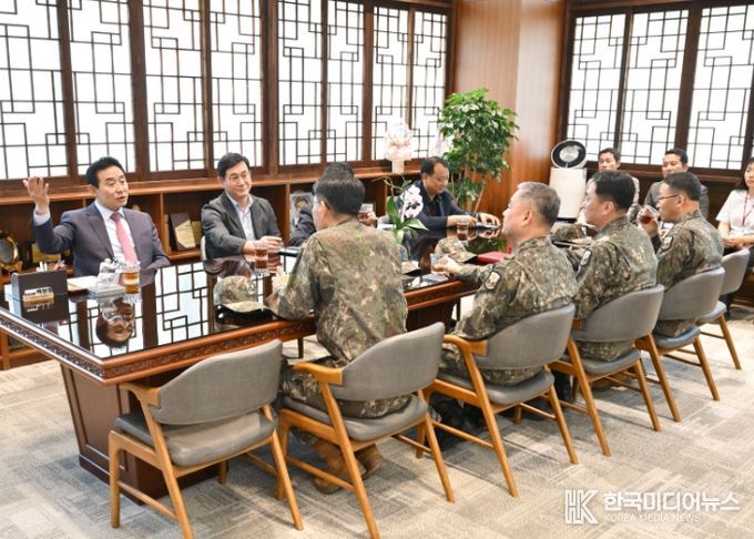 드론작전사령관 접견