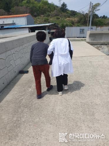 고성군 치매안심센터 적극행정 실현, 치매어르신 고립 예방 프로그램 확대 운영