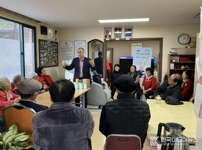 '책 한 끼, 마음 한 끼 - 연천 어르신 행복독서학교' 성공적 첫걸음, 웃음꽃 피어나는 배움의 장 열어