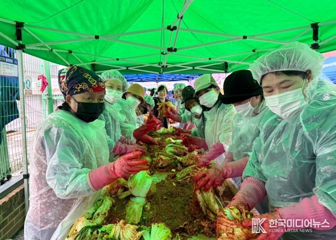 수원시 권선구 세류3동, 겨울철 이웃 위한 ‘사랑의 김장 담가주기’ 행사 개최