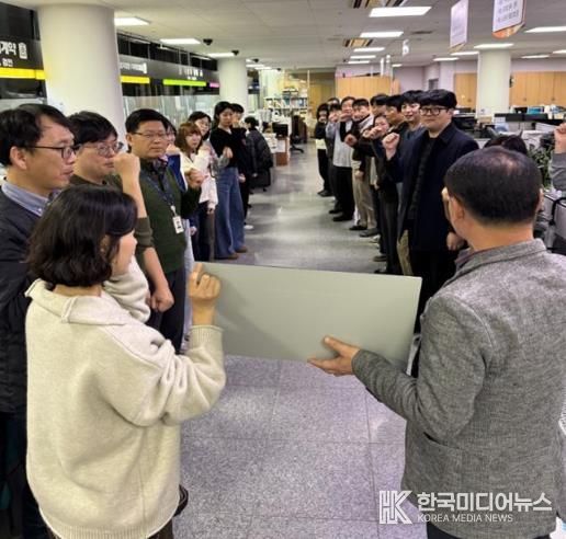 ‘미소는 기본! 경청은 필수!’ 부안군 민원과, 친절 교육 추진