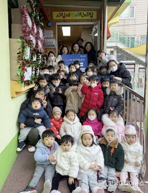 수원시 영통구 매탄3동 시립매탄어린이집, 크리스마스‘라면 트리’로 전한 따뜻한 나눔