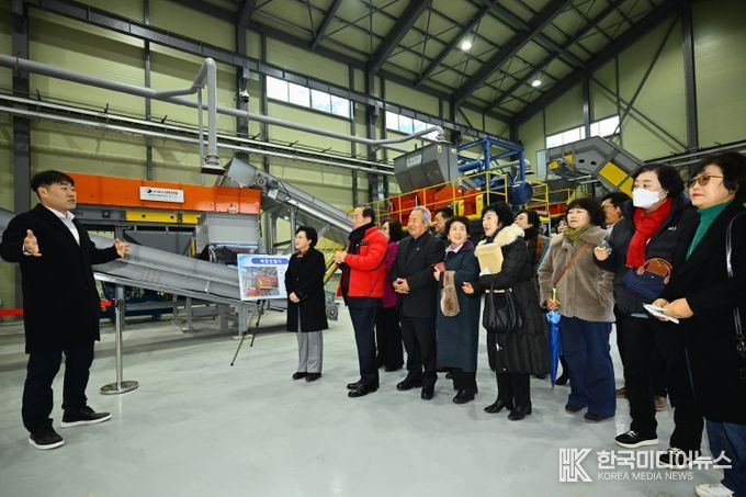 속초시 폐비닐 전문 선별시설 준공