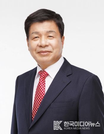 이상근 고성군수