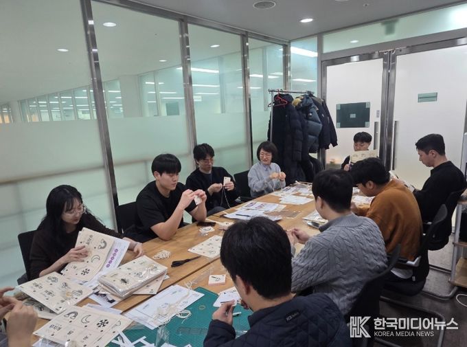 연말연시 맞이 시각장애인 위한 ESG 나눔 실천