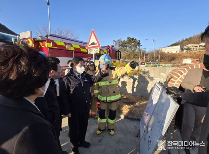 고흥군, 농공단지 화재 현장 지휘