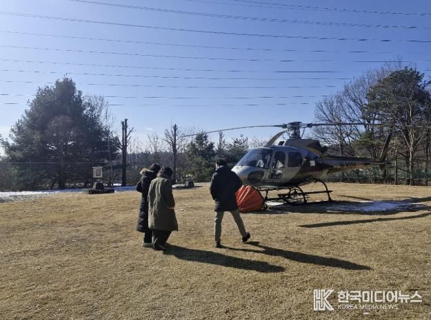 수원시가 6월 14일까지 운영하는 산불 대응 헬기.