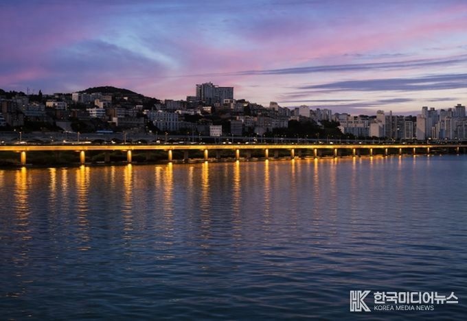 강변북로 두모교 경관조명 개선 후 예상도