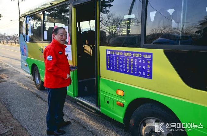 3월 19일 5번 버스 둘러보는 이병선 시장